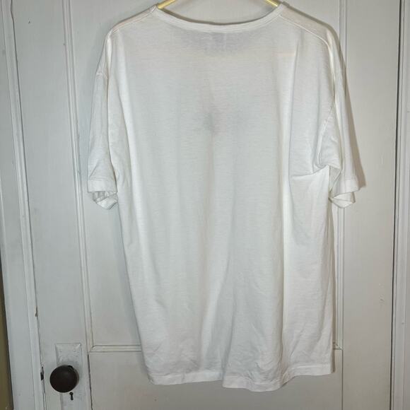 5/$15 Short Sleeve Vintage Cream Colored Maui Graphic T-Shirt Size XL - Picture 2 of 4